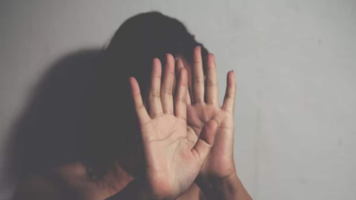 Andhra Pradesh: Student Attempts Suicide After Alleged Harassment By Coaching Centre Director