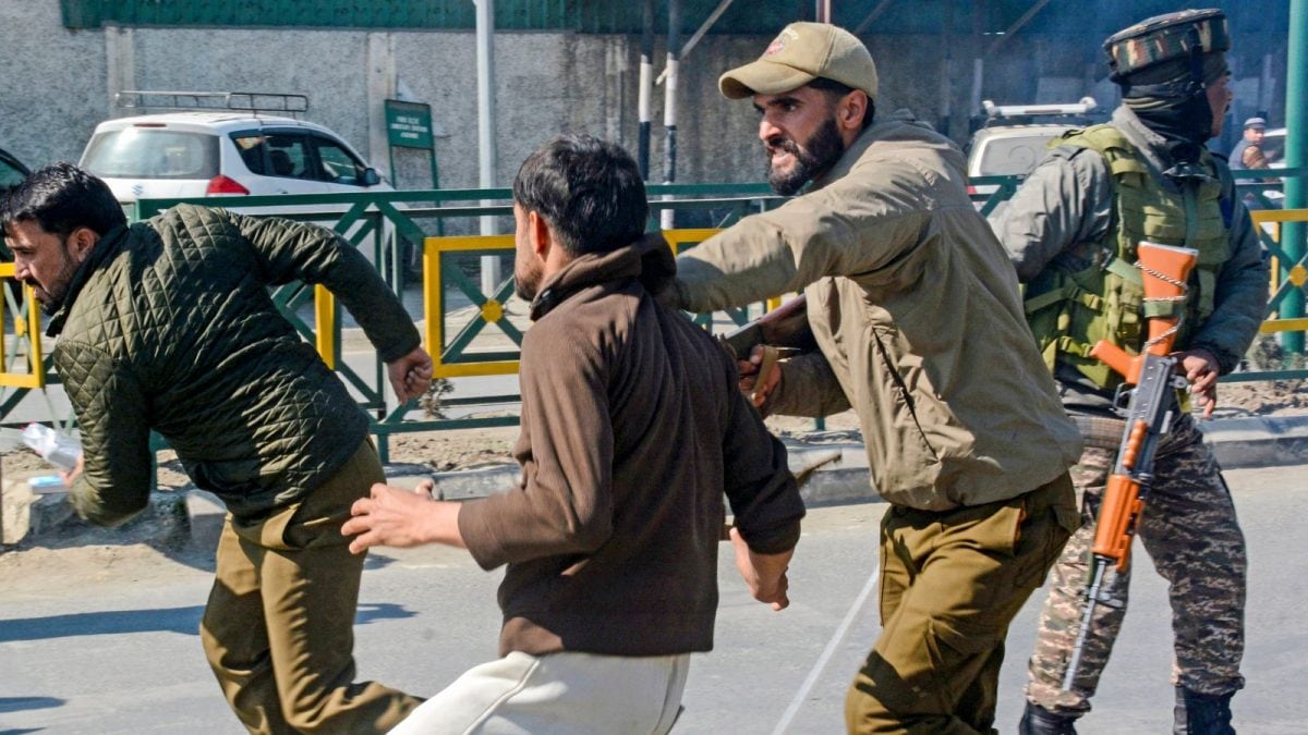 From Kashmir To UP’s Barabanki: Tracing India’s Historical Links To Iran Amid Khamenei’s Death | Explainers News From Kashmir To UP’s Barabanki: Tracing India’s Historical Links To Iran Amid Khamenei’s Death | Explainers News