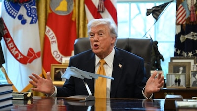 US President Donald Trump speaks in the Oval Office. (AFP photo)