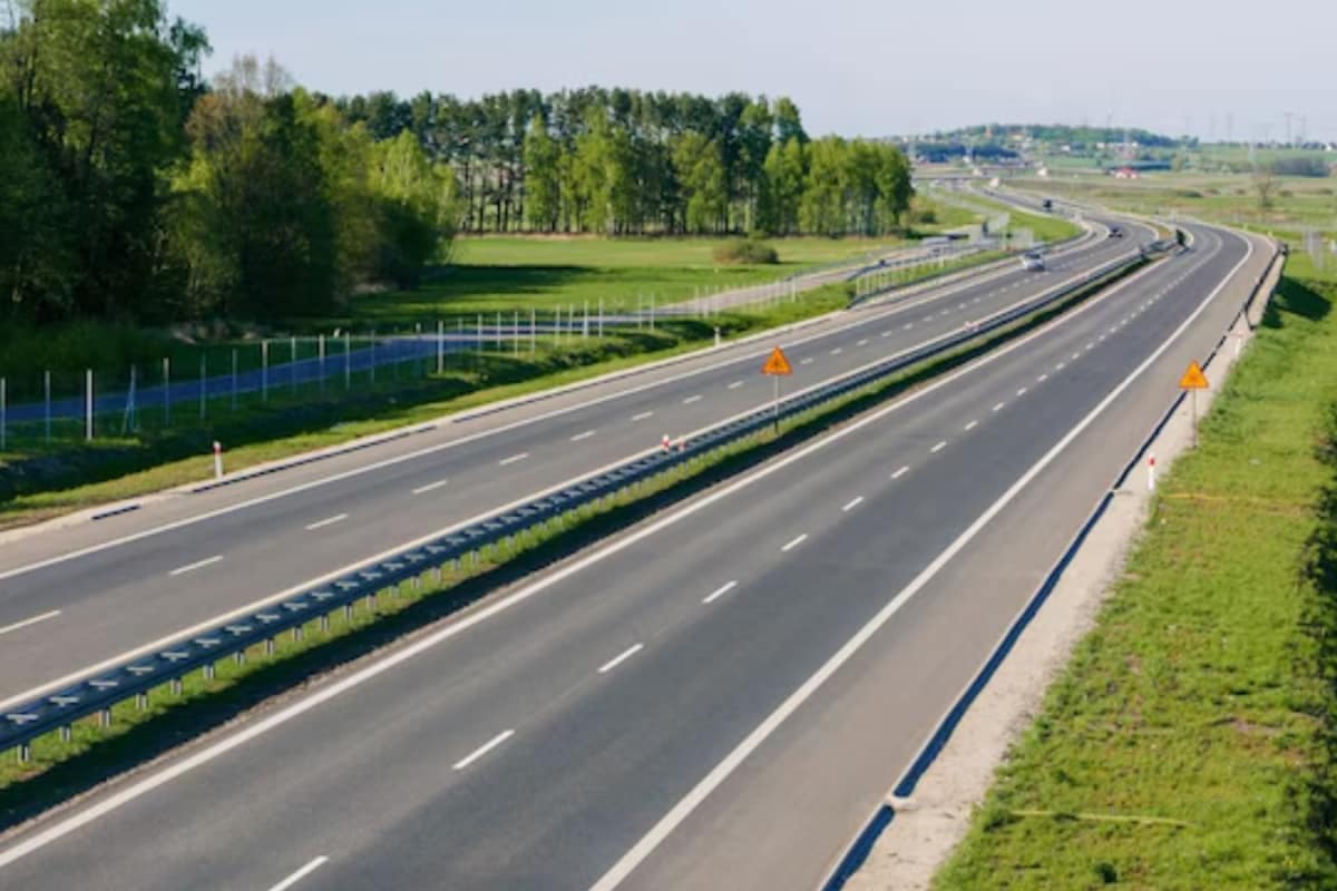 Bengaluru-Pune Expressway To Cut Travel Time To Just 7 Hours | List Of Villages On The Route