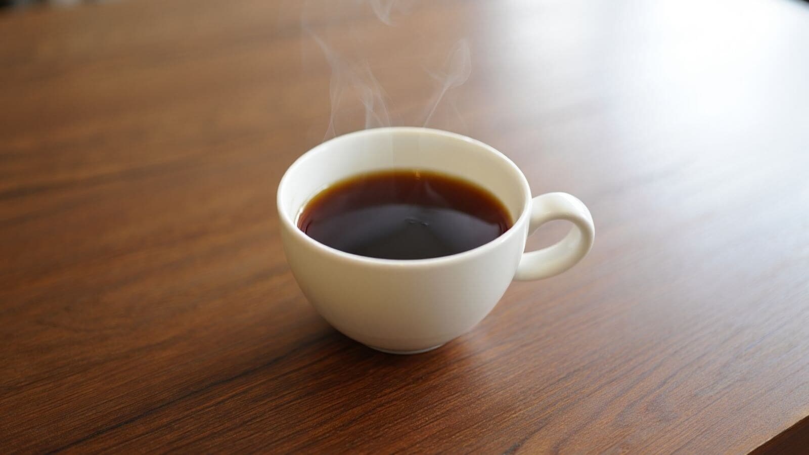 Things to Watch: Too much caffeine can lead to restlessness, anxiety, insomnia, and a faster heart rate. Drinking black coffee late in the day may disrupt sleep. Green tea, being lower in caffeine, is gentler on digestion and may be a better option for those with acidity or indigestion. Things to Watch: Too much caffeine can lead to restlessness, anxiety, insomnia, and a faster heart rate. Drinking black coffee late in the day may disrupt sleep. Green tea, being lower in caffeine, is gentler on digestion and may be a better option for those with acidity or indigestion.