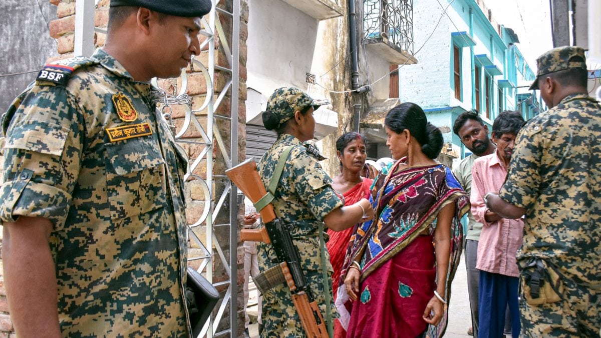 EC Suspends Polling Staff Deployed At Bengal's Pingla For Leaving Booth Unattended During Voting