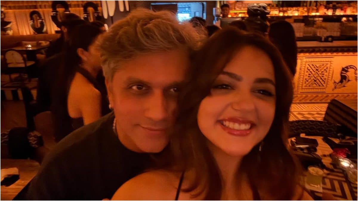 Aneet Padda’s Sweet Birthday Tribute to “Momo” Mohit Suri Takes Over Social Media