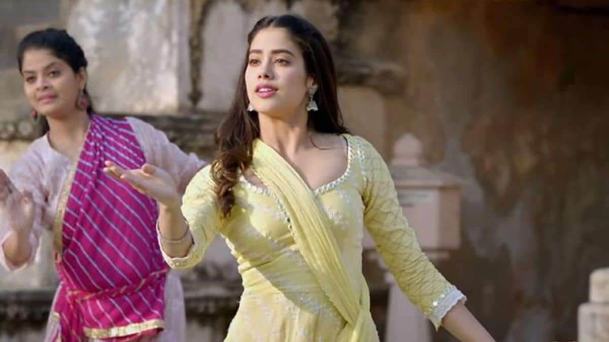 Janhvi Kapoor Opens Up About Post‑Debut Depression and the Misconception of Unearned Success