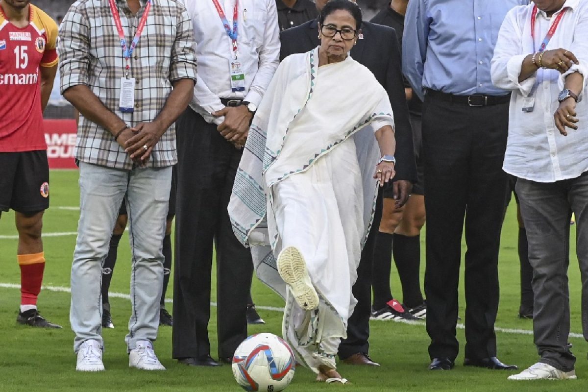 ‘Abar Jitbe Bangla’ vs ‘Paltano Darkar’: TMC-BJP Slogan War Sharpens Ahead Of 2026 Bengal Polls