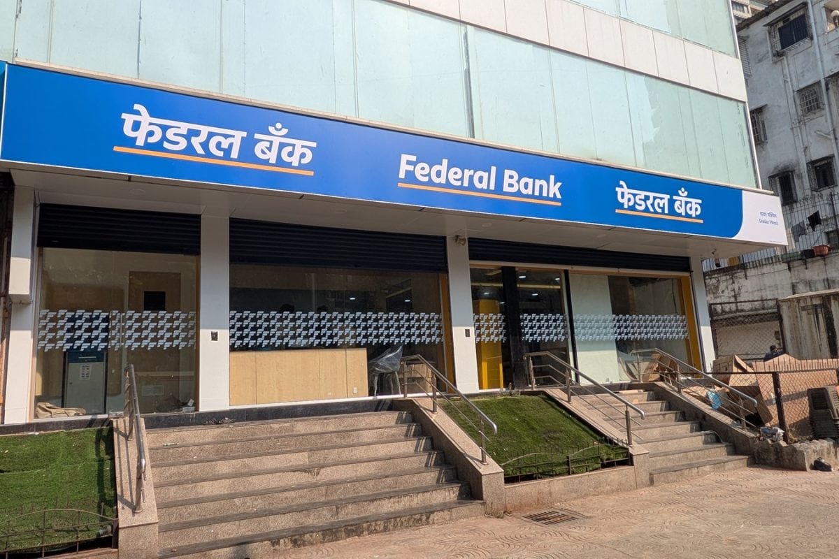Federal Bank To Buy Standard Chartered's Credit Card Portfolio
