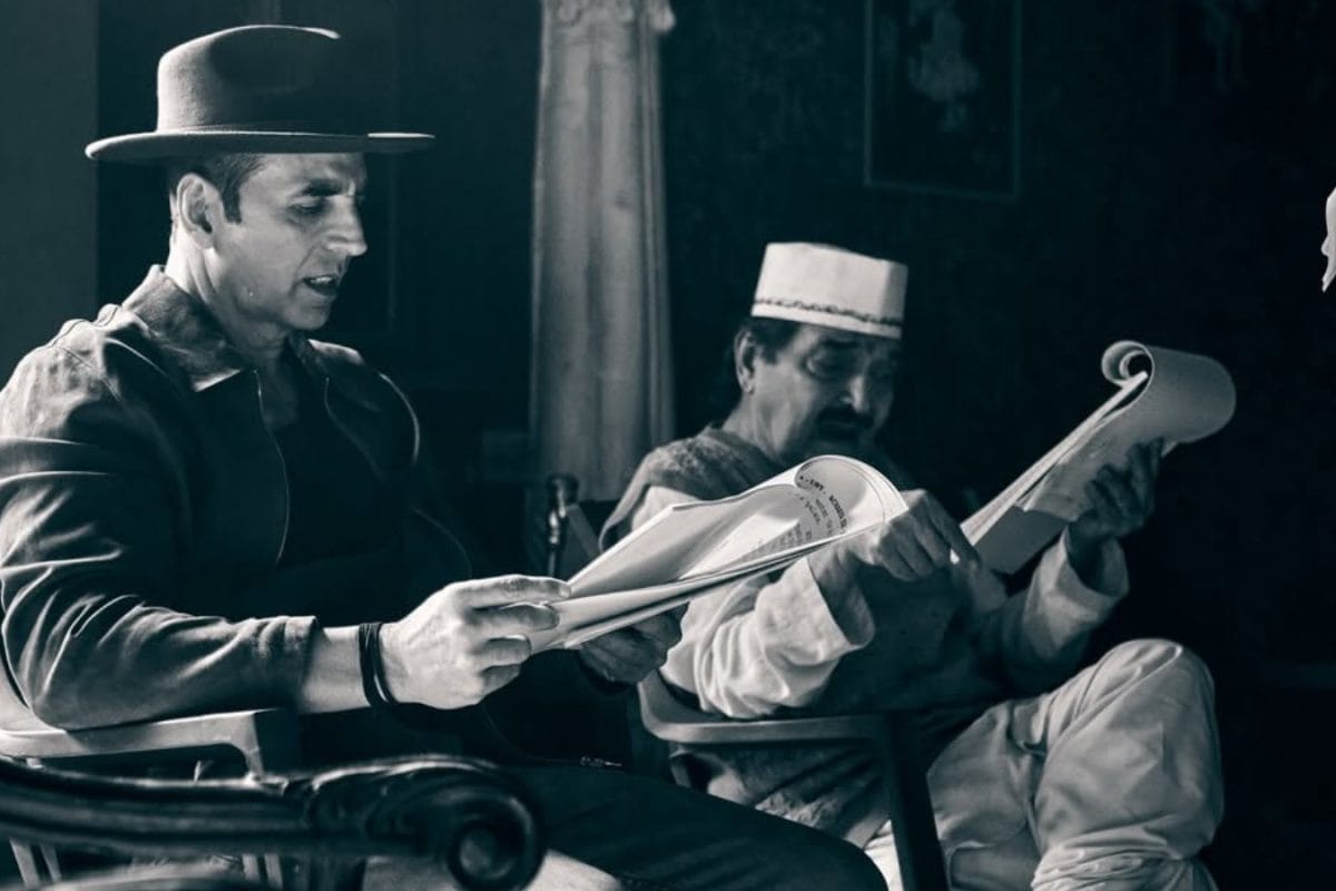 ‘Aap Hamesha Yaad Aayenge’: Akshay Kumar Calls Bhooth Bangla A Tribute To Late Asrani In Emotional Post