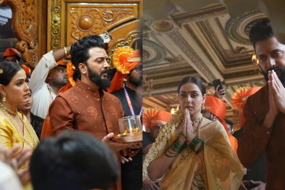 Riteish Deshmukh, Genelia Visit Chhatrapati Shivaji Temple Ahead Of Raja Shivaji's Release