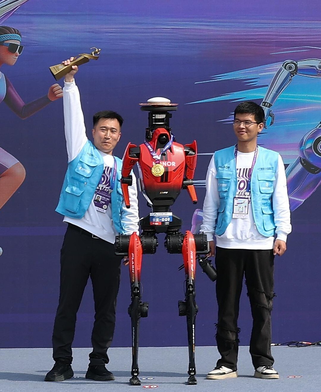 Straight Out Of Sci-Fi? Robots Joined Humans In A Real Marathon In Beijing