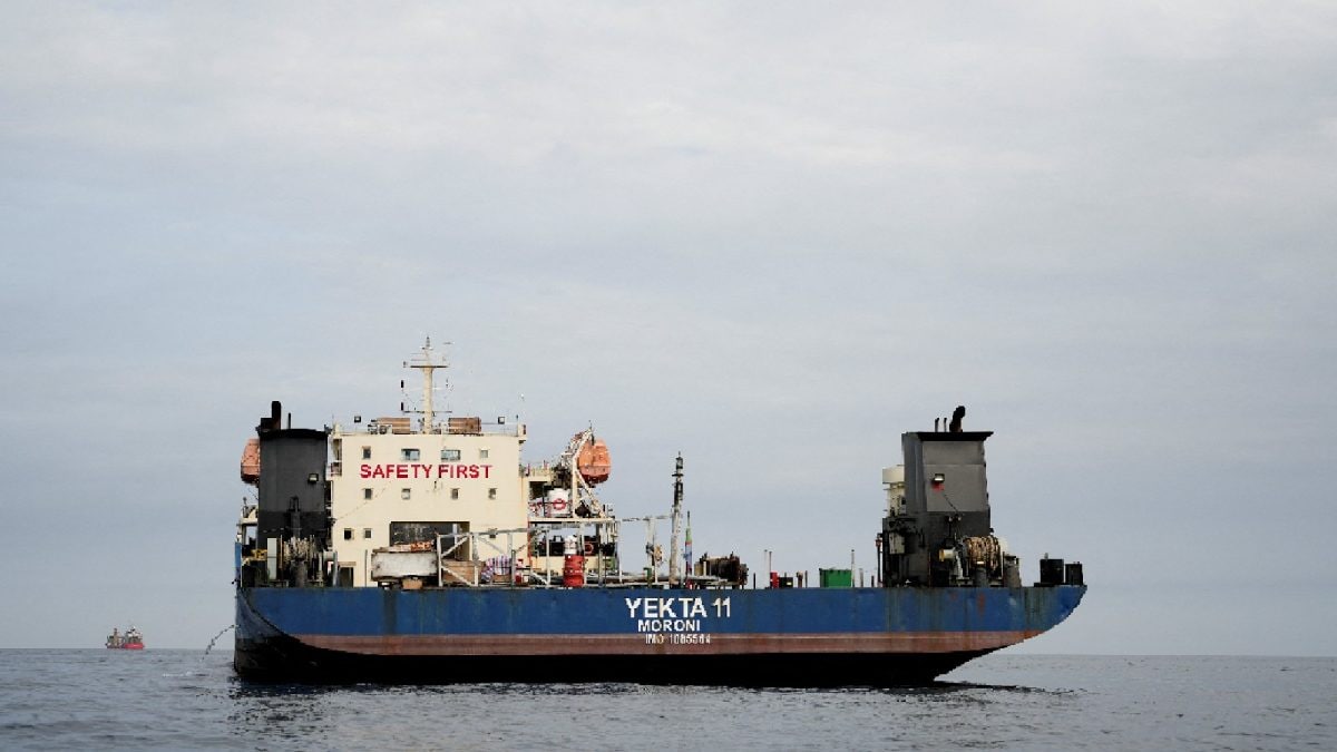 'Pay $1 Per Barrel In Crypto’: Is An IRGC-Led Toll System Emerging In Hormuz?