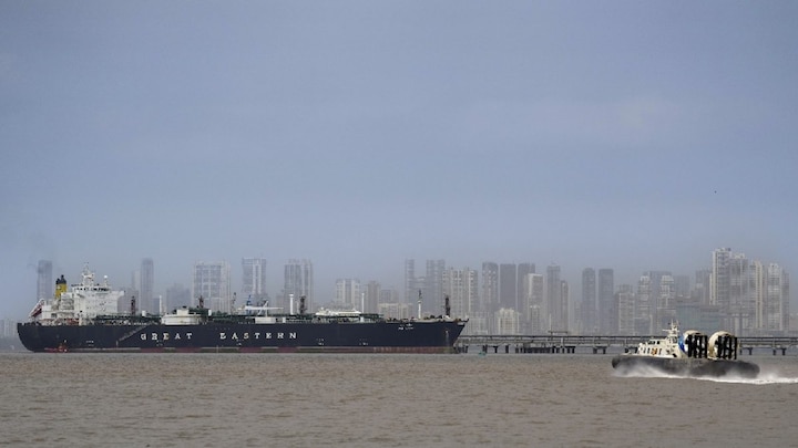 Iran Announces $2 Million Toll for Each Vessel Transiting Strait of Hormuz Under New Ceasefire Arrangement