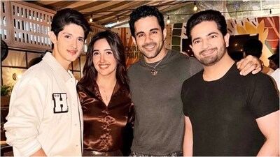 Karan Mehra reunites with YRKKH co-stars