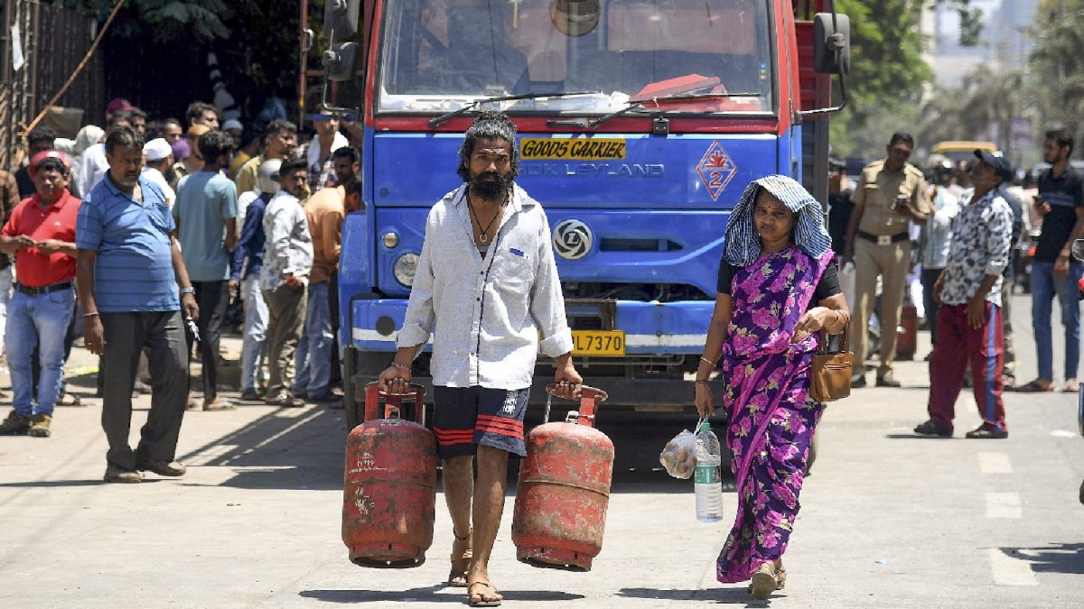 Restoring Global LPG Supply Chains Could Take 3-4 Years As West Asia War Damage Remains Unclear