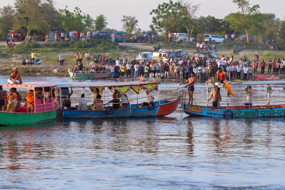 Three Dead, Four Missing After Boat Capsizes In Bihar's Samastipur; Search Ops Underway