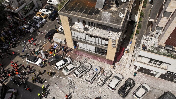 Missile and Drone Alerts Ring Across the Gulf Even After U.S.–Iran Two‑Week Ceasefire Declaration