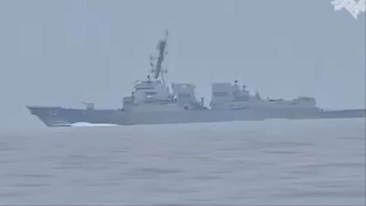 'Alter Course, Or You Will Be Targeted': Iran's Warning To US Warship In Strait Of Hormuz | Video