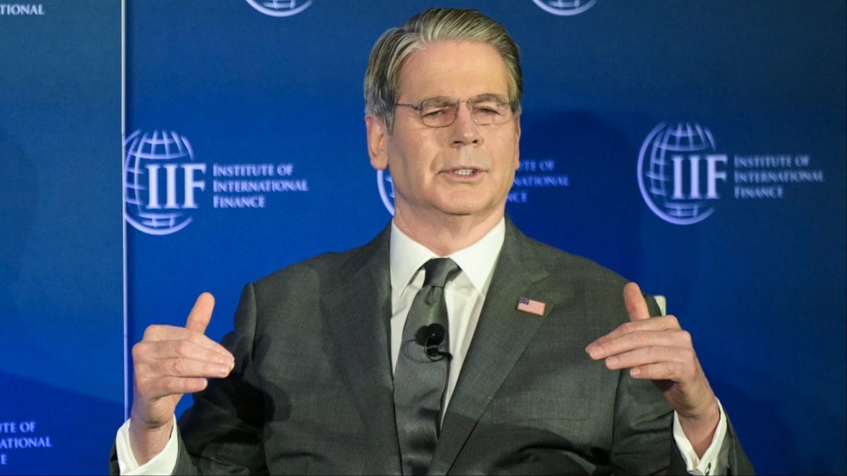 US Treasury's Bessent Says Chinese Ships Won't Be Allowed Via Hormuz: 'Not Going To Get Iranian Oil'