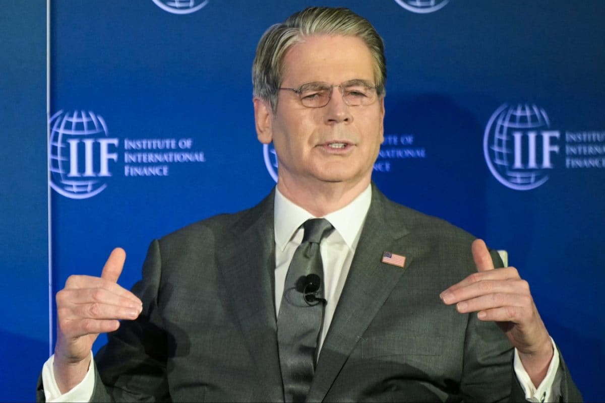 US Treasury's Bessent Says Chinese Ships Won't Be Allowed Via Hormuz: 'Not Going To Get Iranian Oil'