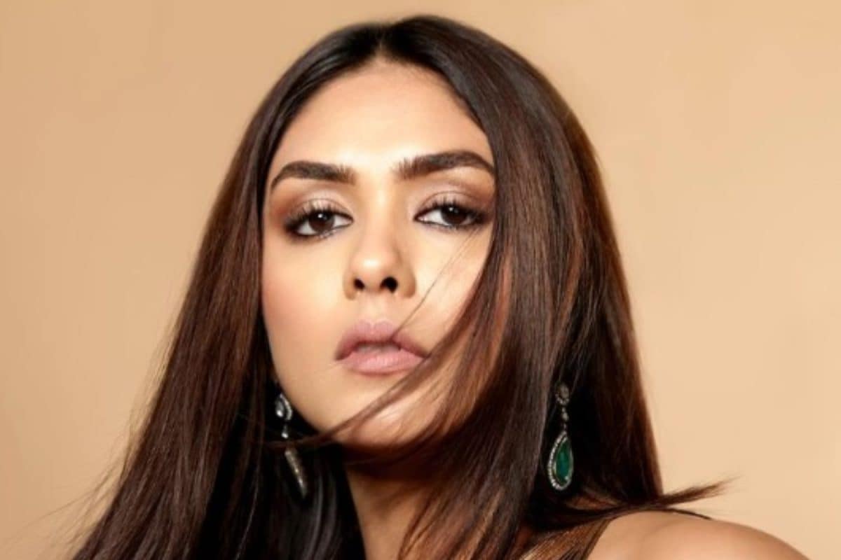Mrunal Thakur Calls For Women Centric Films To Break Stereotypes: 'Not Everybody Is Writing For Women'