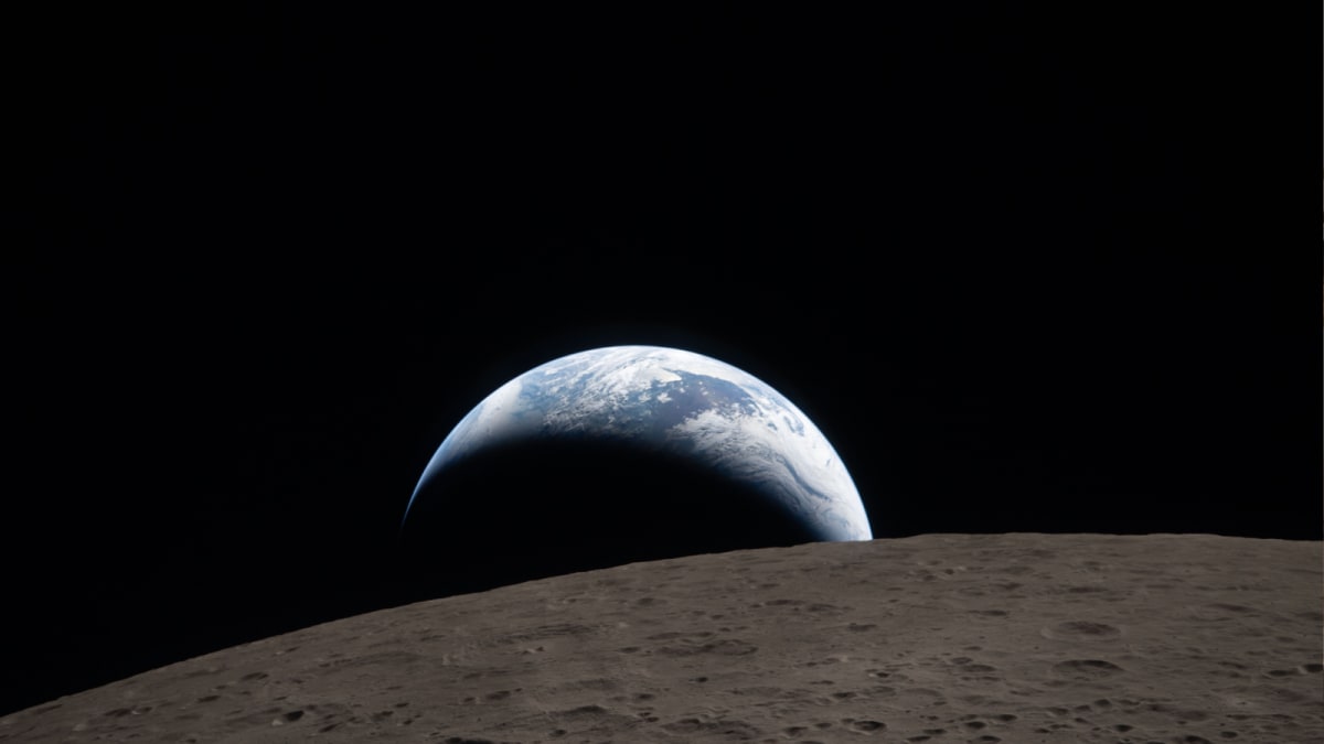 Zooming Through the Sky: Artemis II Crew Shares Last‑Minute Thoughts Before the Fiery Splash‑Down