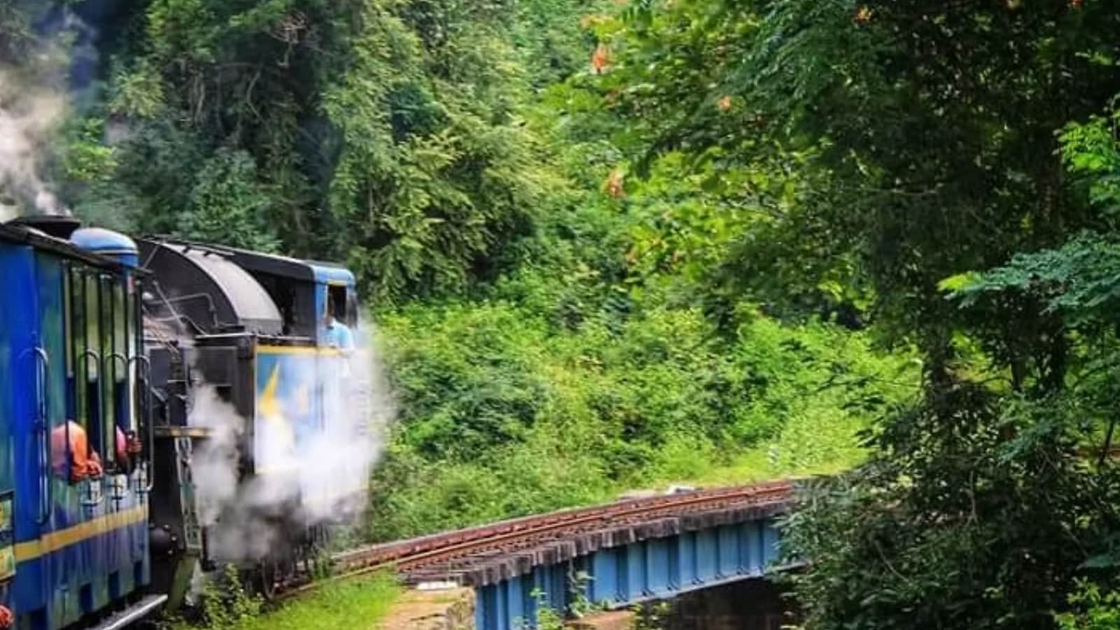 India’s Most Beautiful Railway Routes: 5 Scenic Train Journeys Every ...