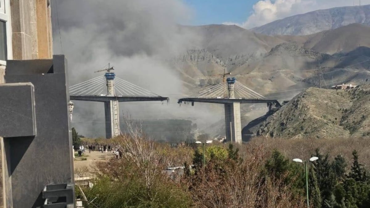 Iran's Iconic B1 Bridge, Highest In Middle East, Cut In Half After US Strikes | Watch