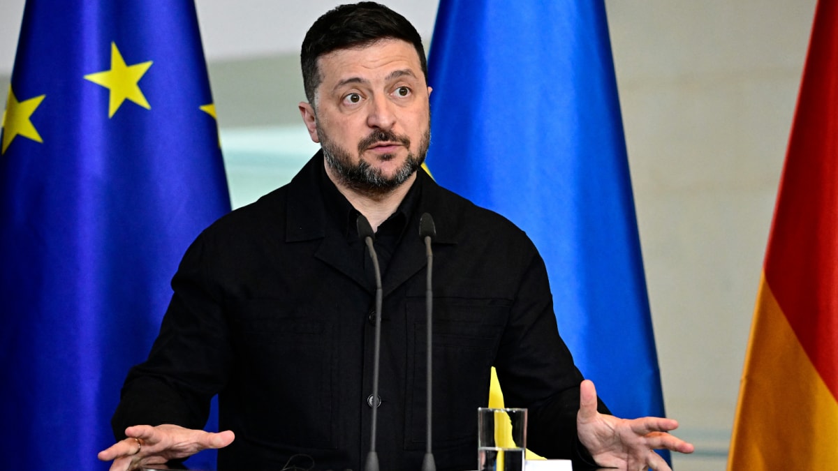 US Doesn't ‘Have Time For Ukraine’ Because Of Iran War: Zelenskyy