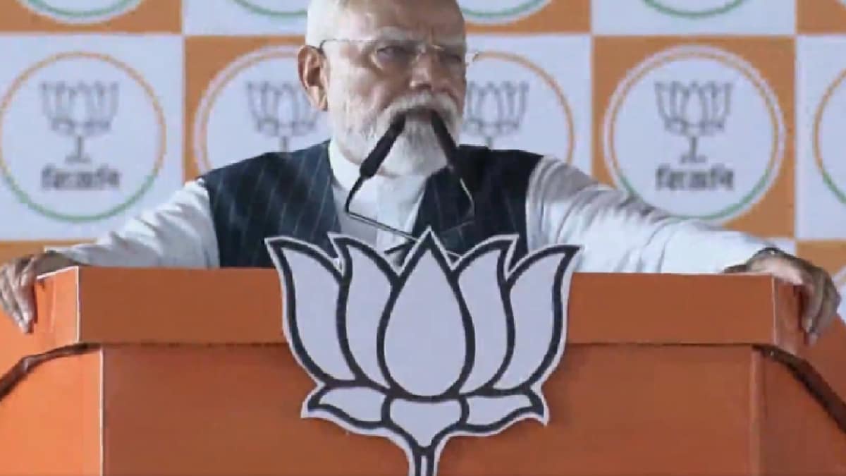 'I Ate It, But TMC Felt The Sting': PM Modi Takes Jhalmuri Jibe At Mamata, Says Will Distribute It On May 4