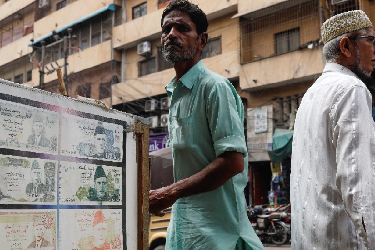 UAE’s $3 Billion Debt Rollover Refusal Signals Eroding Trust In Pakistan’s Economy