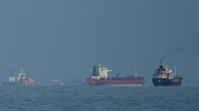 US Naval Blockade Makes Little Dent To Hormuz Traffic On Day 1, Eight Ships  Cross | World News - News18