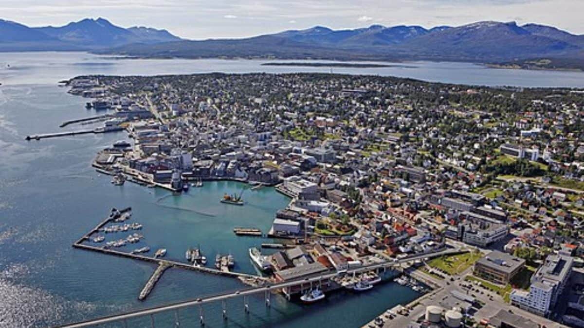 There Is A Town In Norway Where The Sun Does Not Set For 69 Straight Days Every Year