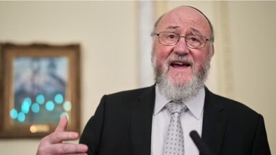 UK Chief Rabbi Flags ‘Sustained Campaign’ After London Synagogue Arson ...