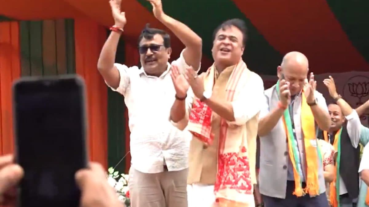 Assam CM Himanta Sarma Grooves To BJP Theme Song During Bongaigaon Rally | Watch