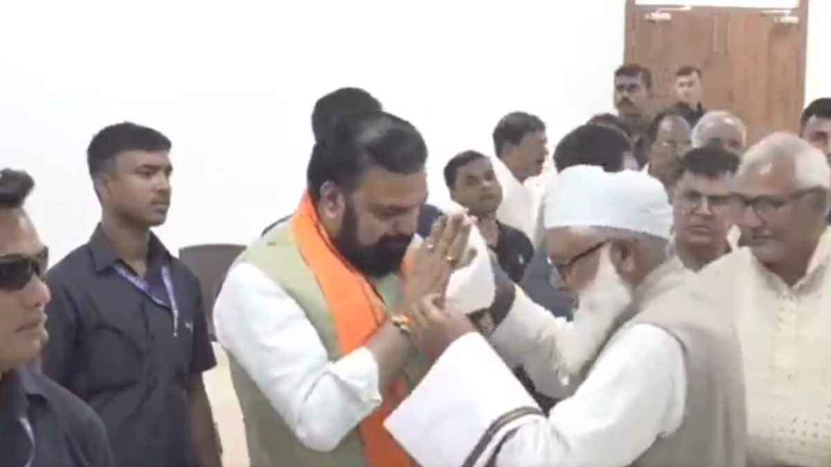 Bihar CM Samrat Choudhary Sparks Controversy After Refusing To Wear Skull Cap