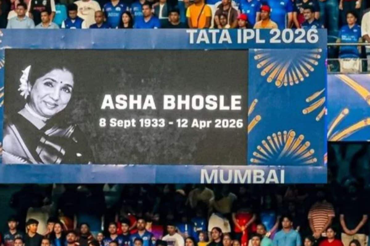 One Of Mumbai's Own! Wankhede's Tribute To Legendary Singer Asha Bhosle During