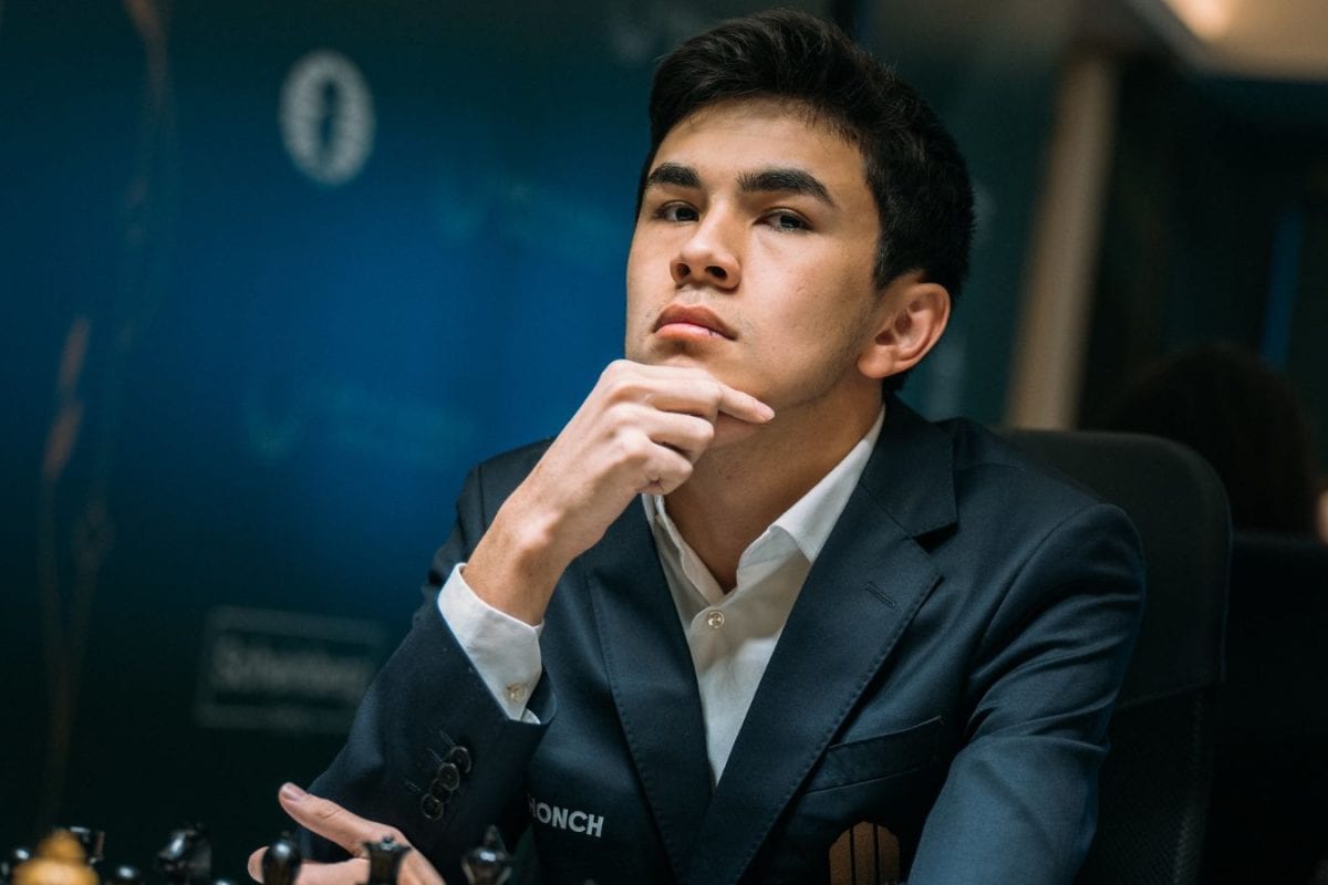 Sindarov Begins Mind Games? Challenger Calls Gukesh ‘Very Strong’ Despite Slump