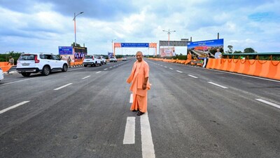 Ganga Expressway Nears April 2026 Launch, UP Pushes For 11 New ...