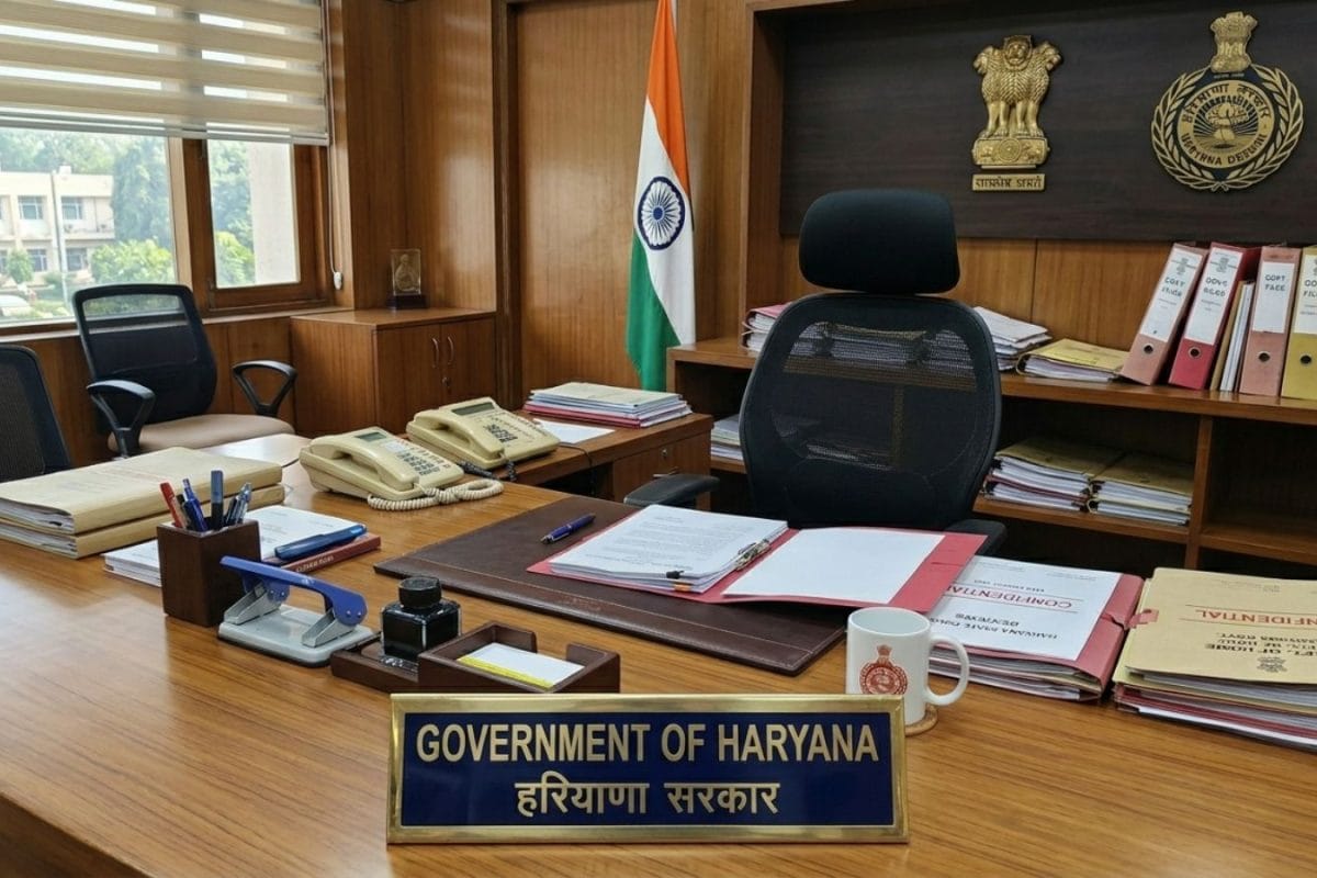 IAS Reshuffle In Haryana: Gurgaon & Karnal DCs Transferred, CM Aide Moved To 'Sidelined' Post