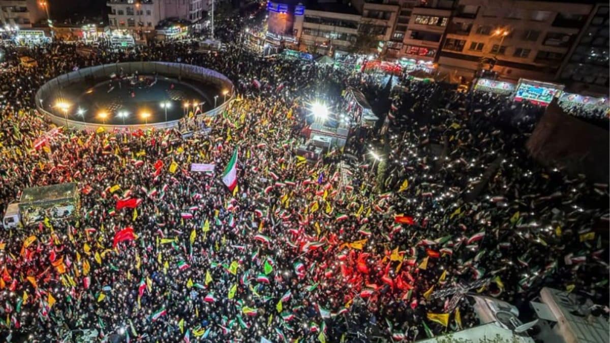 President Masoud Pezeshkian Leads Massive 40‑Day Memorial for Ayatollah Seyyed Ali Khamenei in Tehran