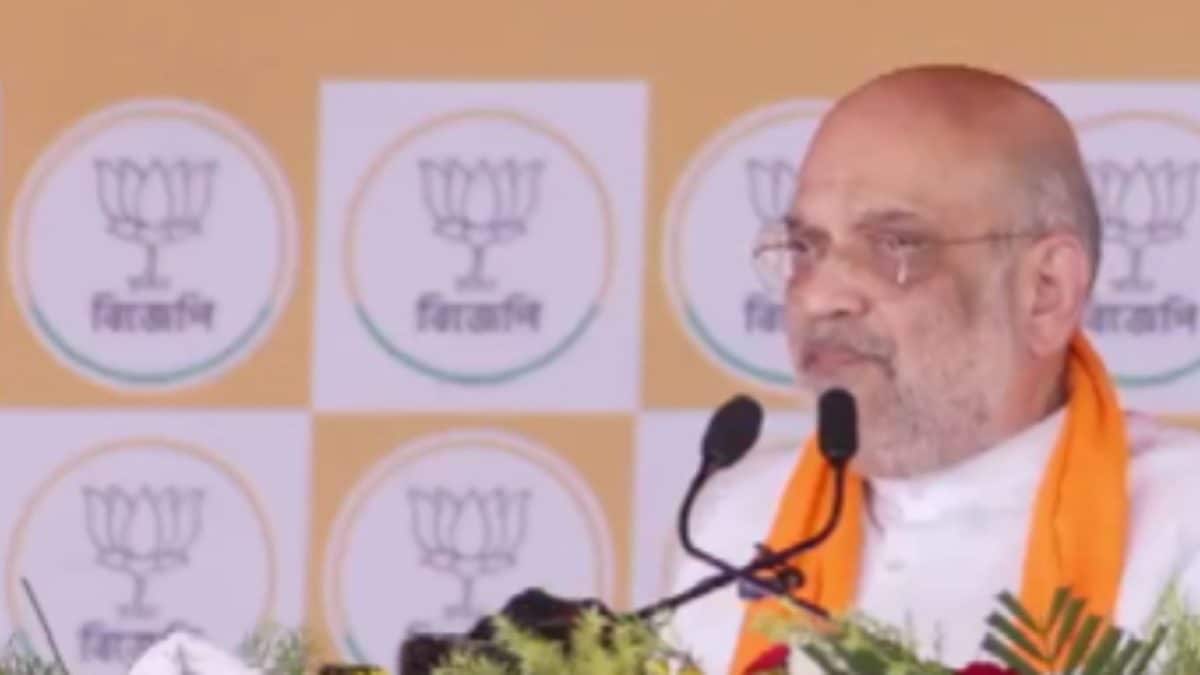 Amit Shah Calls Out Mamata Banerjee’s ‘Fake Bandage’ Tactics at Bankura Rally