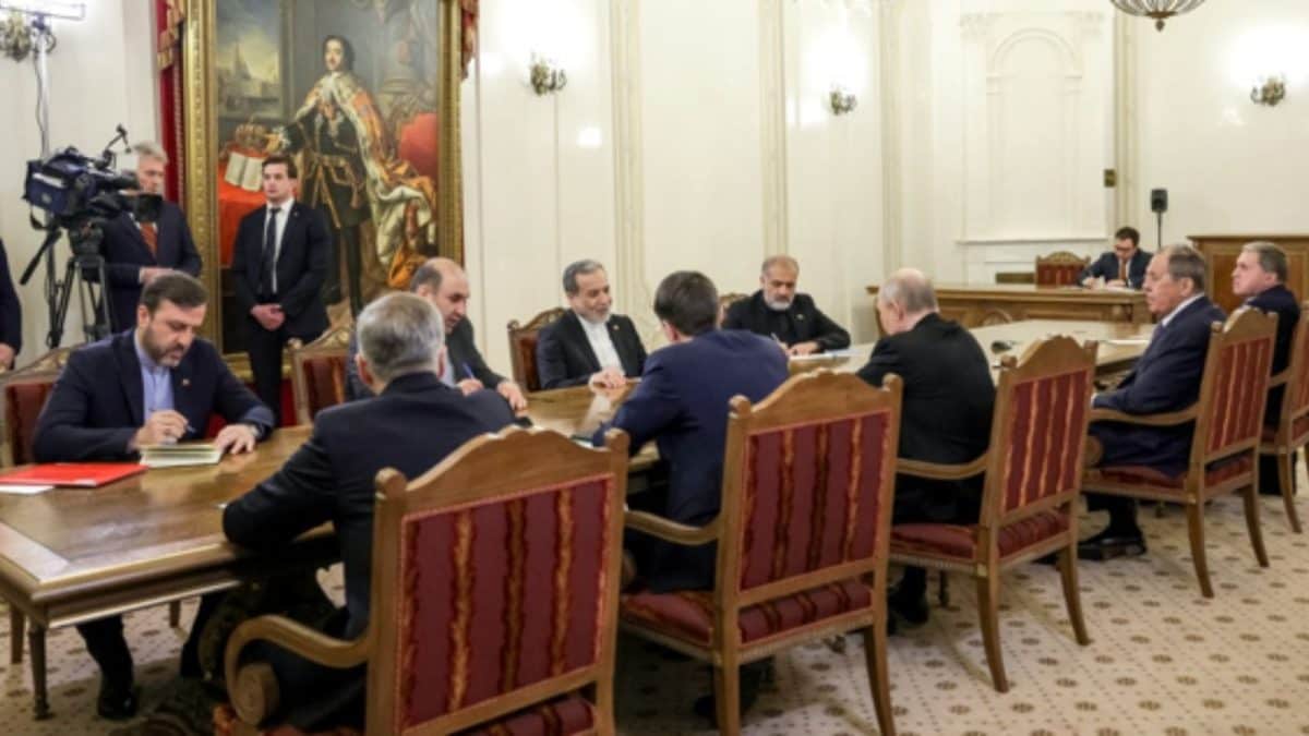 After Failed Peace Talks, Iran FM Says Tehran Looking Into Trump's Request For Negotiations