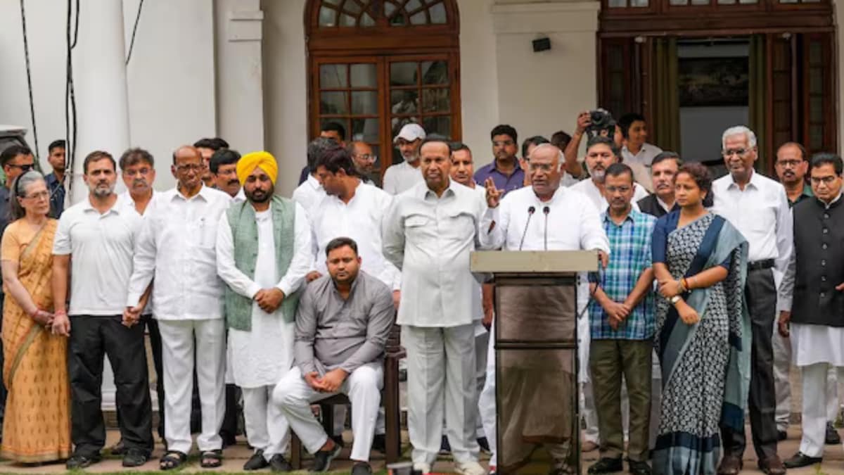 Delimitation Bill 2026 LIVE Updates: Special Parliament Session Begins Today, INDIA Bloc Reunites To Oppose Bill