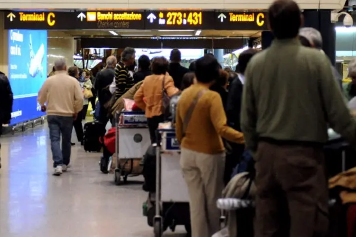 Fuel Curbs Hit Italian Airports; Venice Faces Most Strain