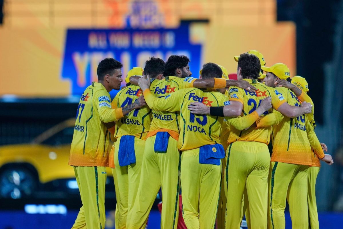 Chennai Super Kings Legend Drops Bold Statement Ahead Of RCB Clash: 'My Heart Is Saying CSK'