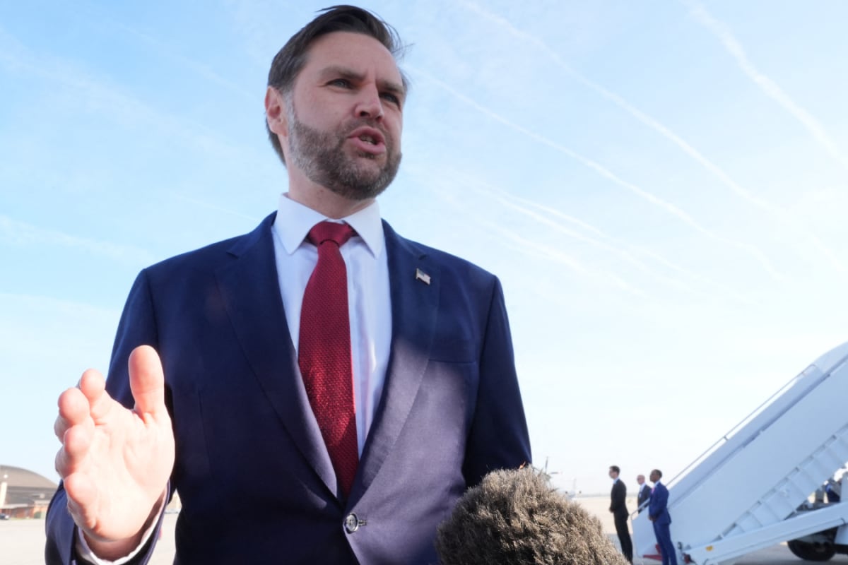 Caught In The Middle: How Vance Became Trump's Key Man To End A War He Always Criticised