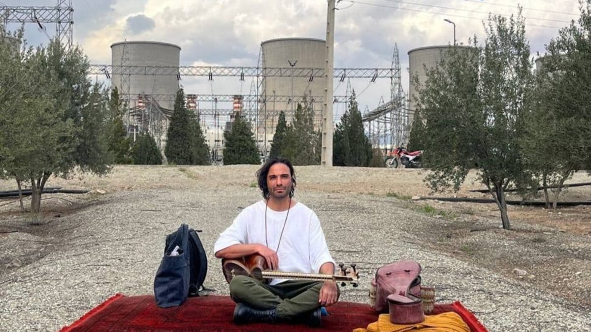 Iranian Musician Stages Sit-In At Damavand Power Plant To Protest Trump's Threat | Watch