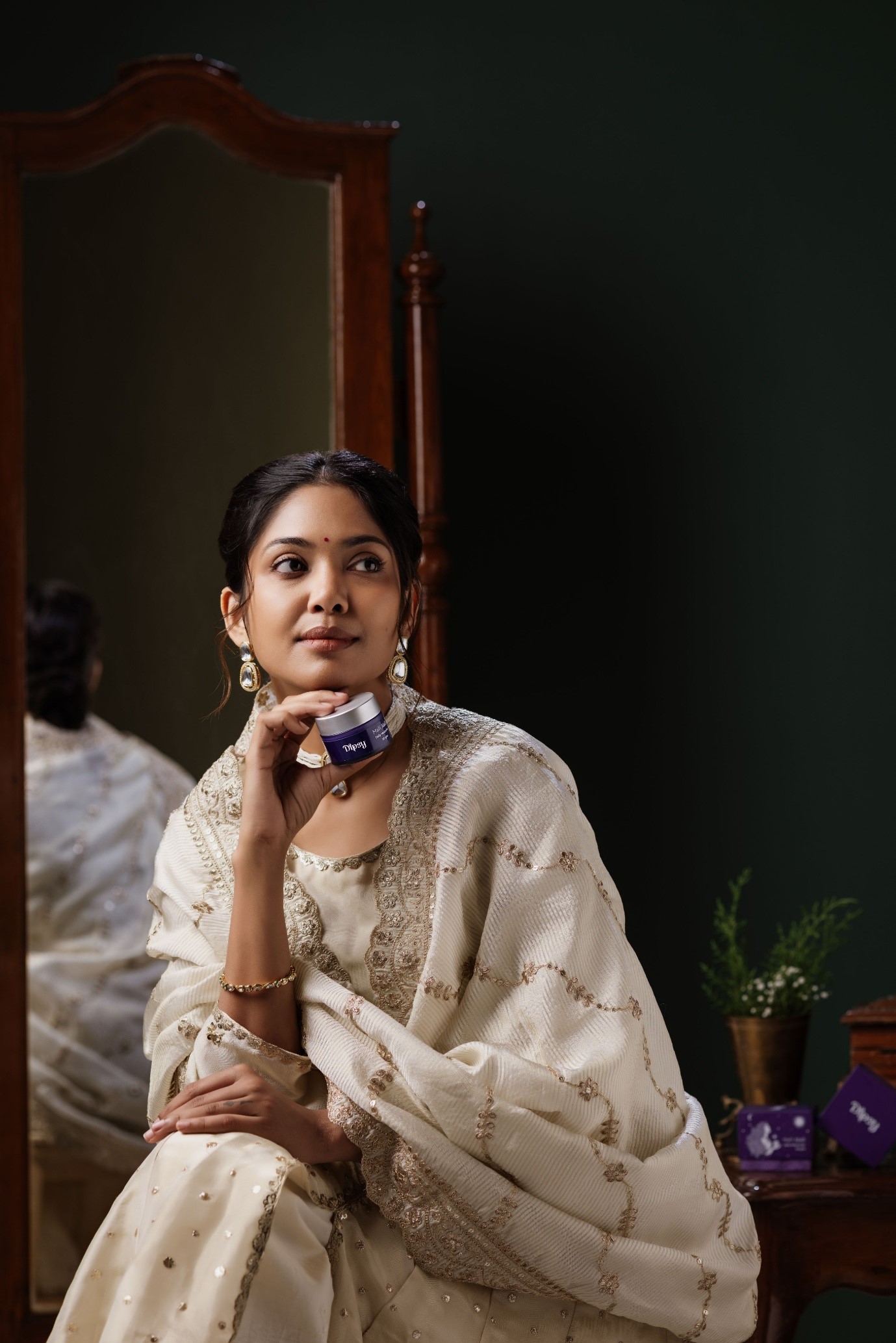 Spring/Summer 2026 Edit: From Quiet Luxury Fashion to High-Performance Beauty Essentials Spring/Summer 2026 Edit: From Quiet Luxury Fashion to High-Performance Beauty Essentials