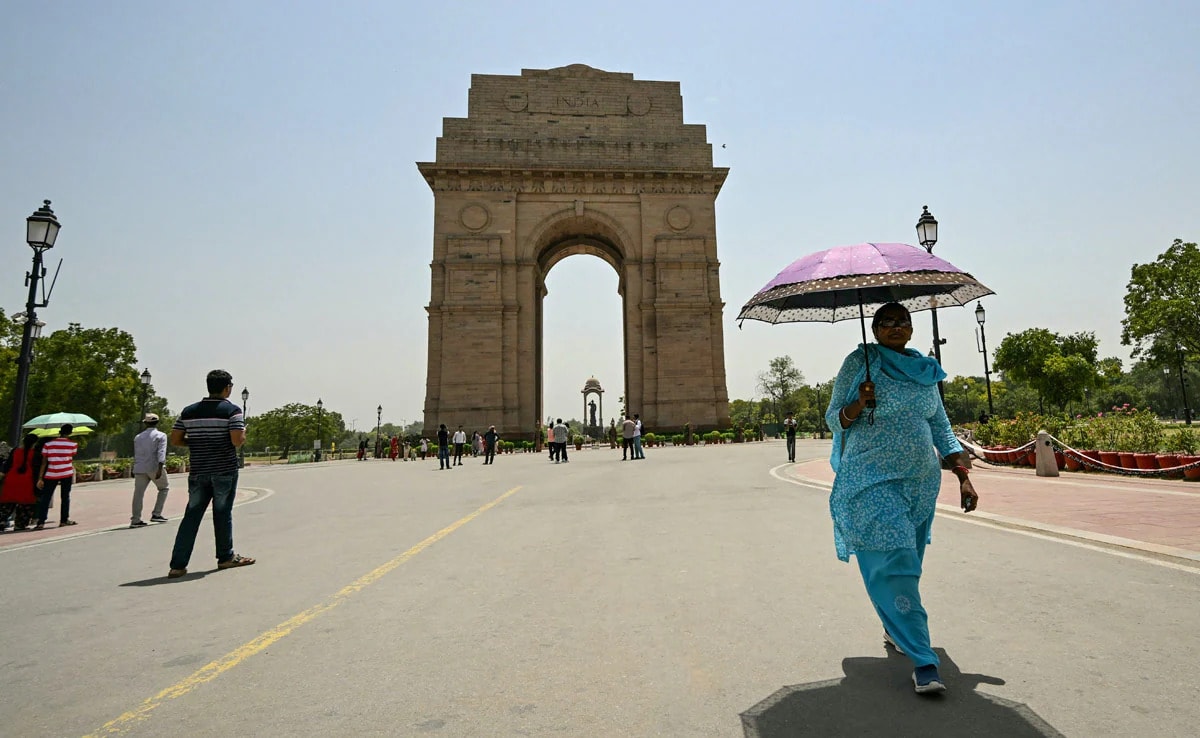 Heatwave In India: Delhi Government Issues Advisory For Schools