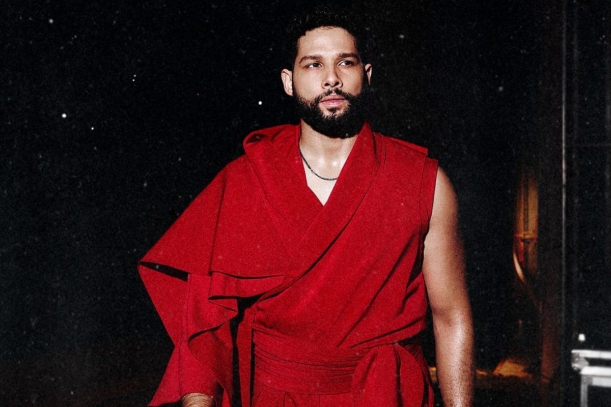 Siddhant Chaturvedi Gives Warrior Vibes In Bright Red Assassin’s Creed-Inspired Outfit