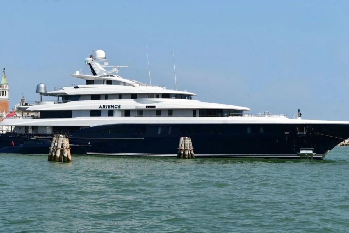 Video Of US Congressman Eric Swalwell Partying On A Yacht ‘Frat House’ Style Resurfaces Amid Sexual Abuse Claims